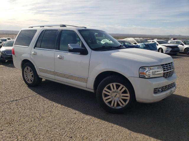 5LMJJ2H56CEL08366 - 2012 LINCOLN NAVIGATOR WHITE photo 4