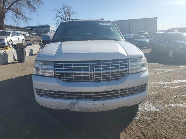5LMJJ2H56CEL08366 - 2012 LINCOLN NAVIGATOR WHITE photo 5