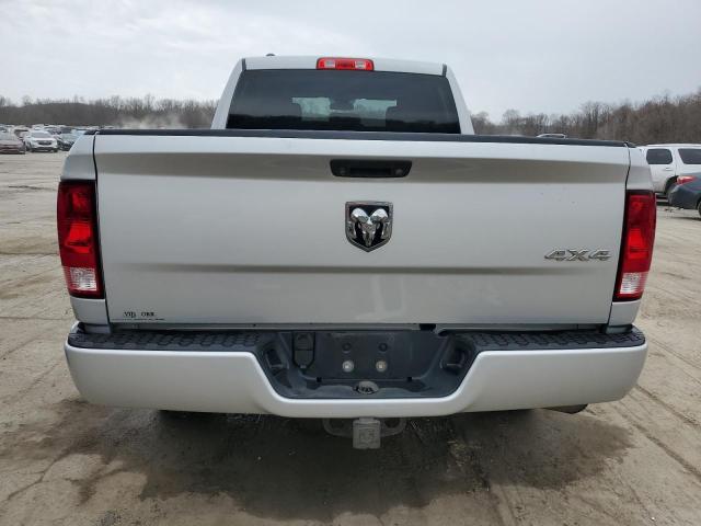 1C6RR7FG7JS327261 - 2018 RAM 1500 ST SILVER photo 6