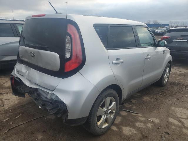 KNDJN2A26H7485281 - 2017 KIA SOUL SILVER photo 3