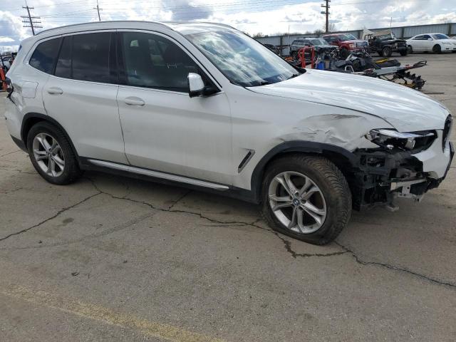 5UXTR9C58KLD90332 - 2019 BMW X3 XDRIVE30I WHITE photo 4