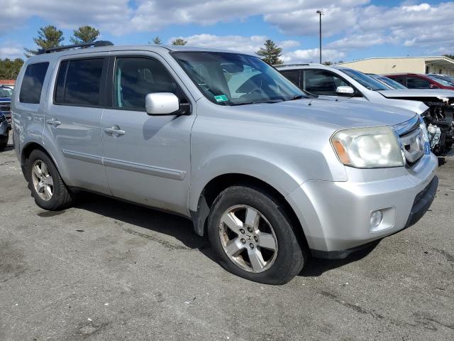 5FNYF4H53BB033782 - 2011 HONDA PILOT EXL SILVER photo 4