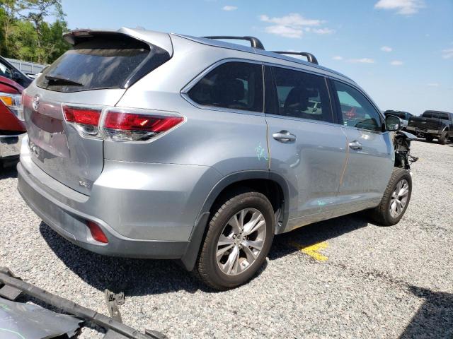 5TDKKRFH2FS044219 - 2015 TOYOTA HIGHLANDER XLE SILVER photo 3