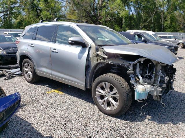 5TDKKRFH2FS044219 - 2015 TOYOTA HIGHLANDER XLE SILVER photo 4