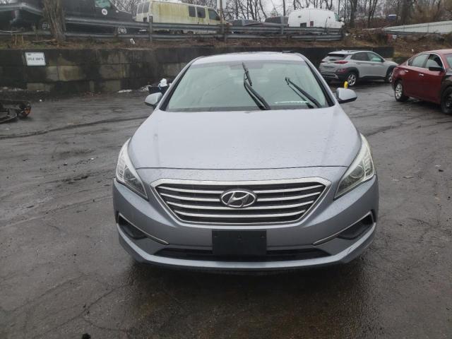 5NPE24AFXHH534454 - 2017 HYUNDAI SONATA SE SILVER photo 5