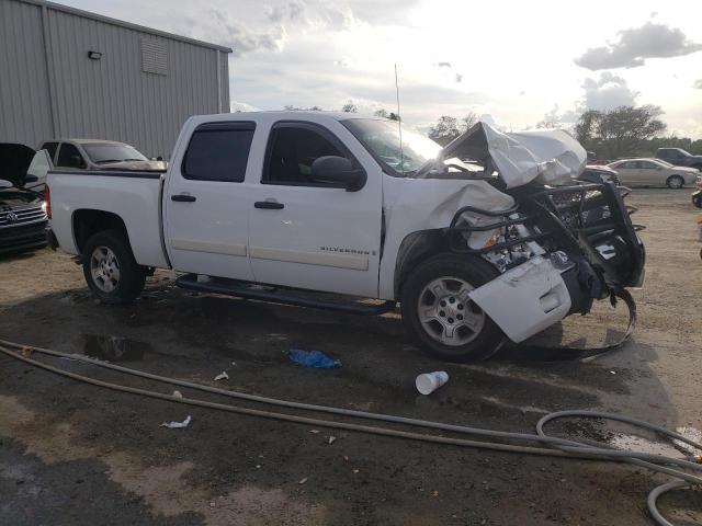 2GCEC13J171540544 - 2007 CHEVROLET SILVERADO C1500 CREW CAB WHITE photo 4