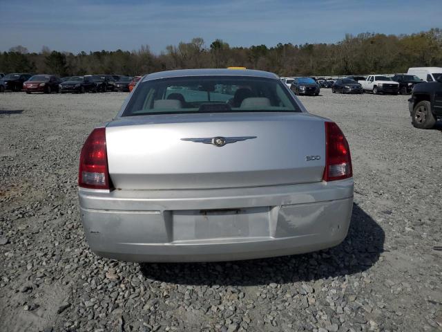 2C3KA43R77H701619 - 2007 CHRYSLER 300 SILVER photo 6