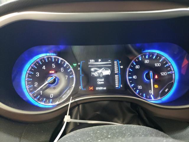 2C4RC1BGXJR277180 - 2018 CHRYSLER PACIFICA TOURING L WHITE photo 9