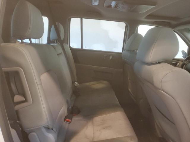 5FNYF4H32FB020512 - 2015 HONDA PILOT SE WHITE photo 11