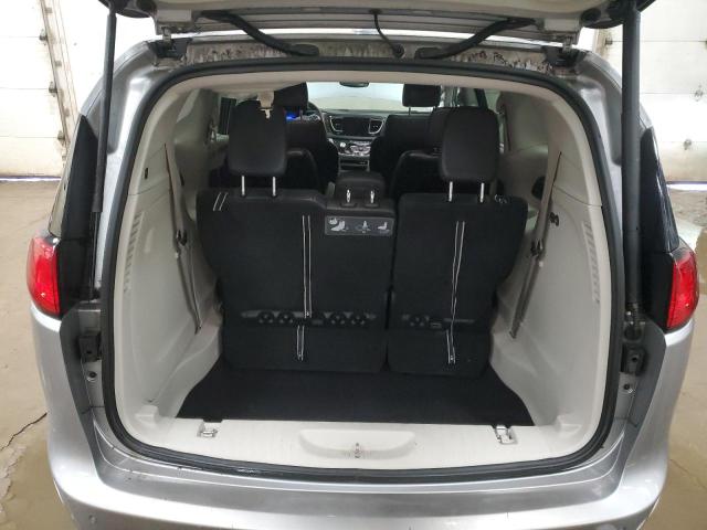 2C4RC1BG0JR233351 - 2018 CHRYSLER PACIFICA TOURING L GRAY photo 6