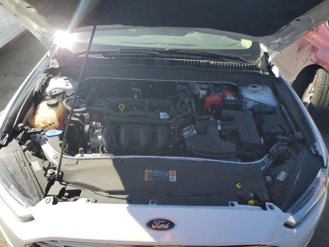 3FA6P0H75ER228256 - 2014 FORD FUSION SE WHITE photo 11