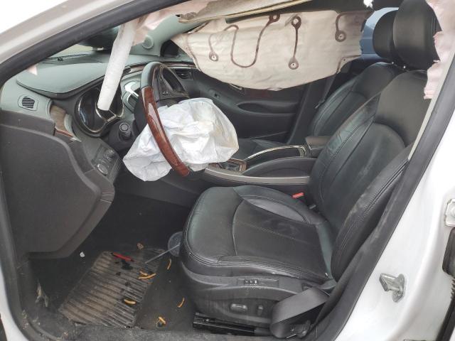 1G4GE5EV3AF300126 - 2010 BUICK LACROSSE CXS WHITE photo 7