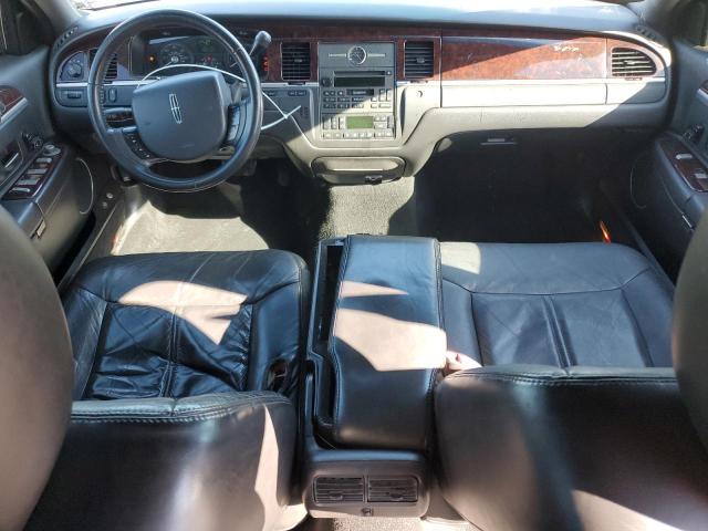 2LNBL8EV0BX756480 - 2011 LINCOLN TOWN CAR EXECUTIVE L BLACK photo 8