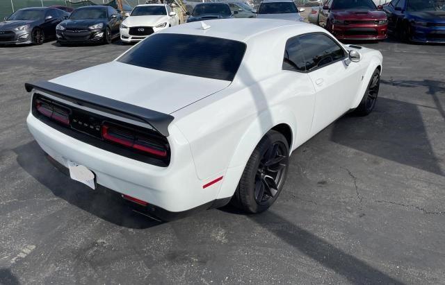 2C3CDZFJ8MH577919 - 2021 DODGE CHALLENGER R/T SCAT PACK WHITE photo 4