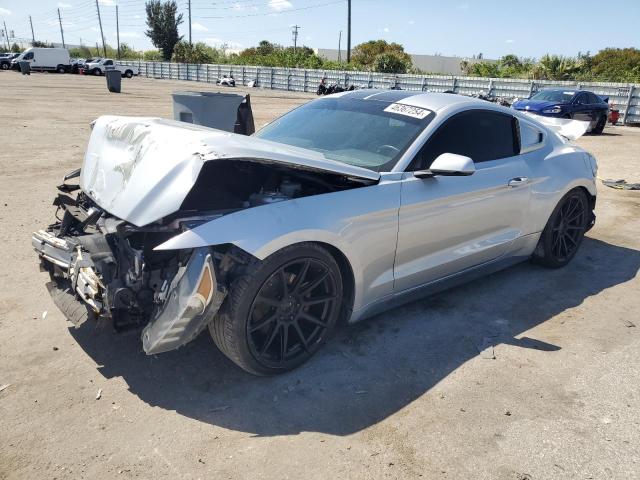 1FA6P8TH6F5323105 - 2015 FORD MUSTANG SILVER photo 1