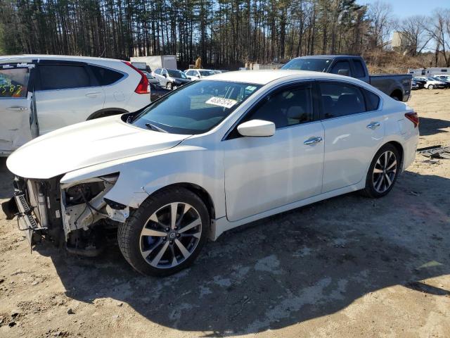 1N4AL3AP5HC263285 - 2017 NISSAN ALTIMA 2.5 WHITE photo 1