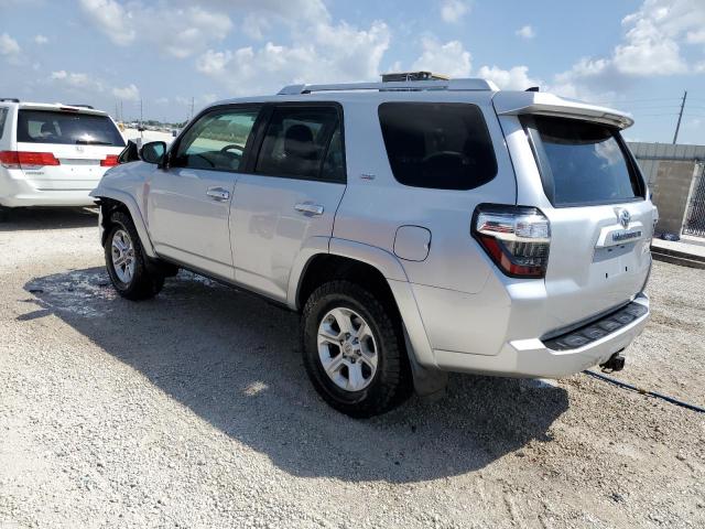 JTEBU5JR7G5401822 - 2016 TOYOTA 4RUNNER SR5/SR5 PREMIUM 银色 照片 2