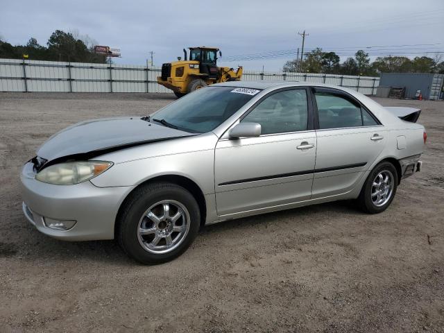 4T1BE30K15U543544 - 2005 TOYOTA CAMRY LE SILVER photo 1