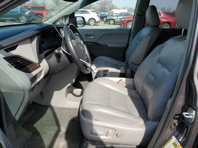 5TDYK3DC3FS643967 - 2015 TOYOTA SIENNA XLE GRAY photo 7