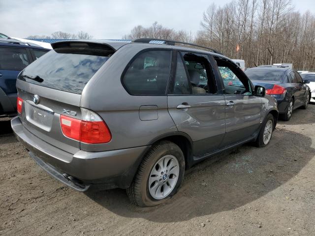 5UXFB53524LV06053 - 2004 BMW X5 4.4I GRAY photo 3