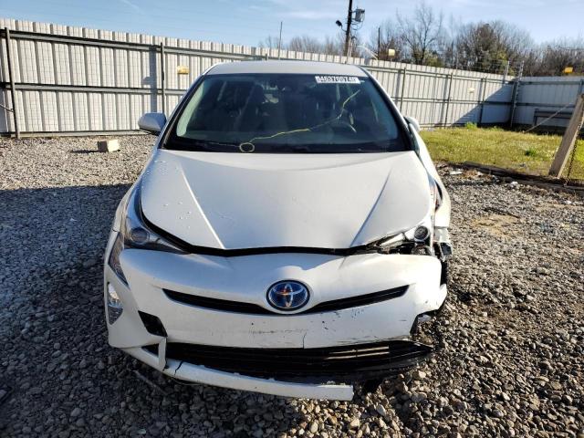 JTDKARFU0G3019404 - 2016 TOYOTA PRIUS WHITE photo 5