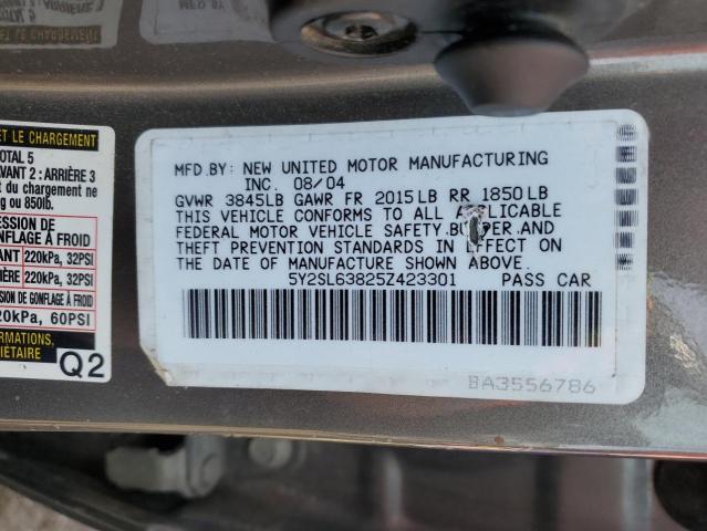 5Y2SL63825Z423301 - 2005 PONTIAC VIBE GRAY photo 12