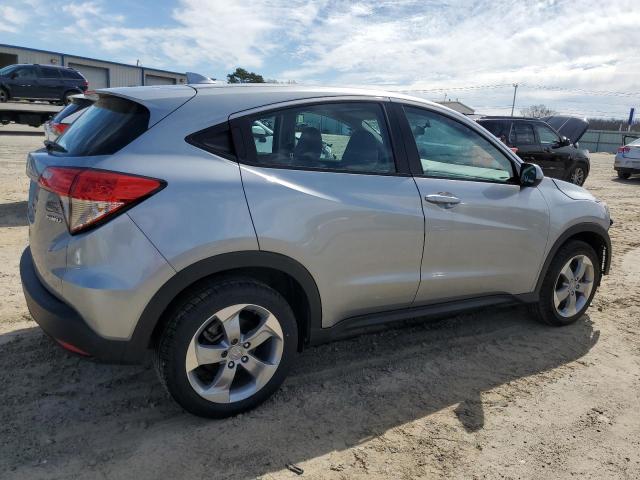 3CZRU6H3XKG719763 - 2019 HONDA HR-V LX SILVER photo 3