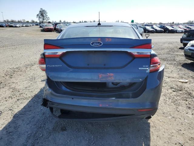 3FA6P0HD1JR145388 - 2018 FORD FUSION SE BLUE photo 6