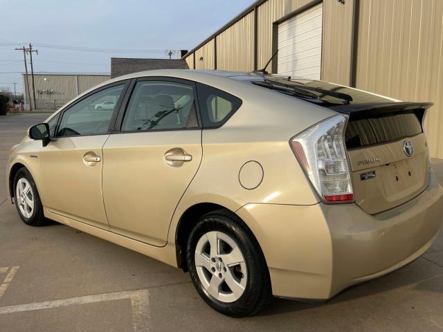 JTDKN3DU1A1240226 - 2010 TOYOTA PRIUS GOLD photo 3