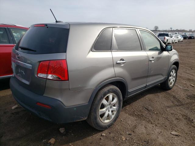 5XYKT4A14DG358250 - 2013 KIA SORENTO LX GRAY photo 3