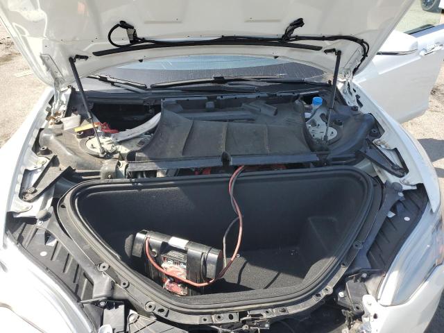 5YJSA1E24HF207302 - 2017 TESLA MODEL S Білий фото 11