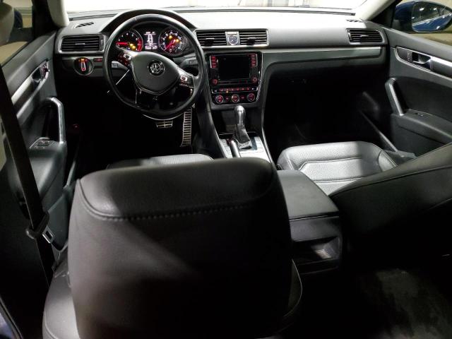 1VWDT7A39HC037811 - 2017 VOLKSWAGEN PASSAT R-LINE Mavi foto 8