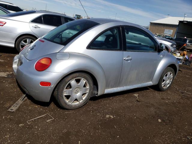 3VWBA21C1YM405266 - 2000 VOLKSWAGEN NEW BEETLE GL 银色 照片 3