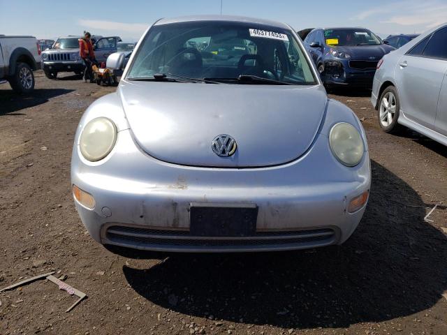 3VWBA21C1YM405266 - 2000 VOLKSWAGEN NEW BEETLE GL 银色 照片 5