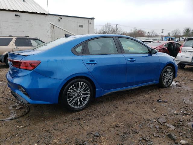 3KPF54AD0PE531009 - 2023 KIA FORTE GT LINE BLUE photo 3