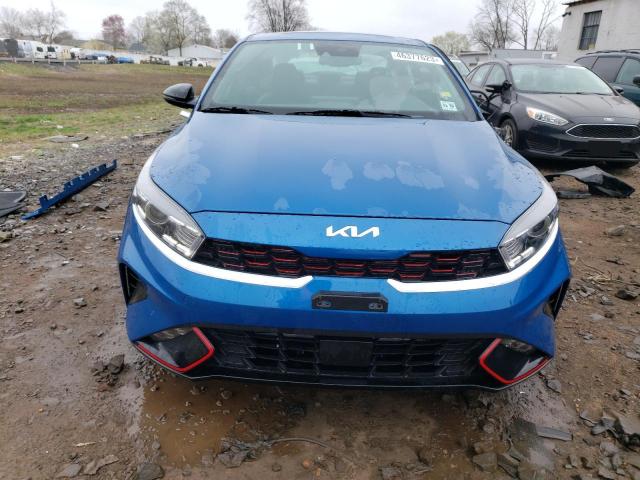 3KPF54AD0PE531009 - 2023 KIA FORTE GT LINE BLUE photo 5