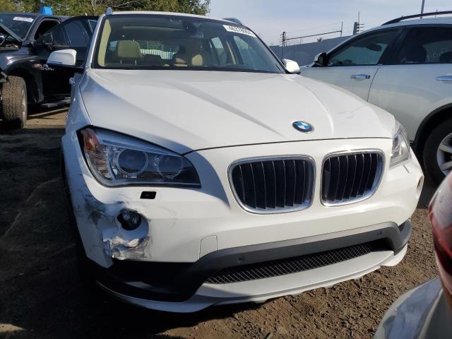 WBAVL1C52FVY29820 - 2015 BMW X1 XDRIVE28I WHITE photo 5