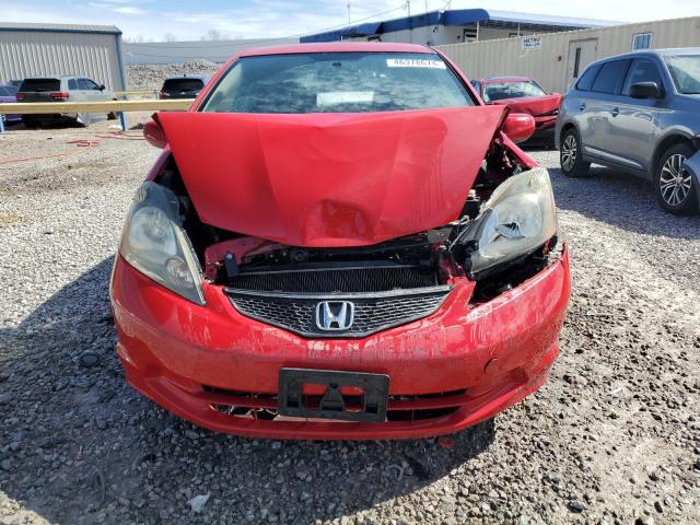 JHMGE8H34DC026195 - 2013 HONDA FIT RED photo 5