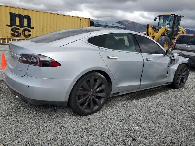 5YJSA1E20FF116265 - 2015 TESLA MODEL S 银色 照片 3