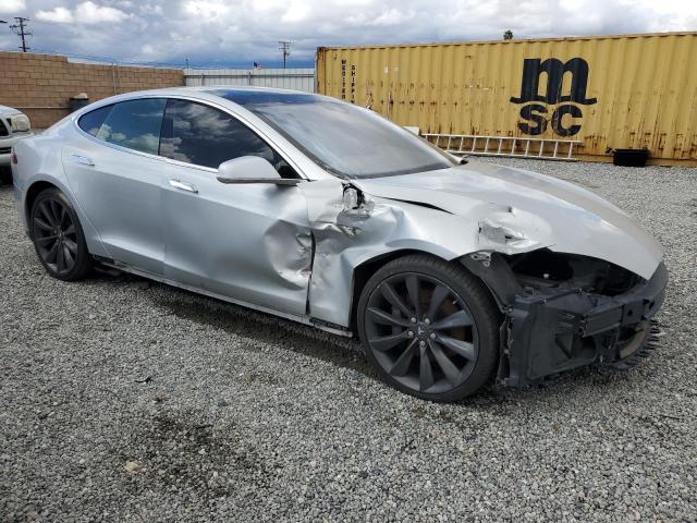 5YJSA1E20FF116265 - 2015 TESLA MODEL S 银色 照片 4