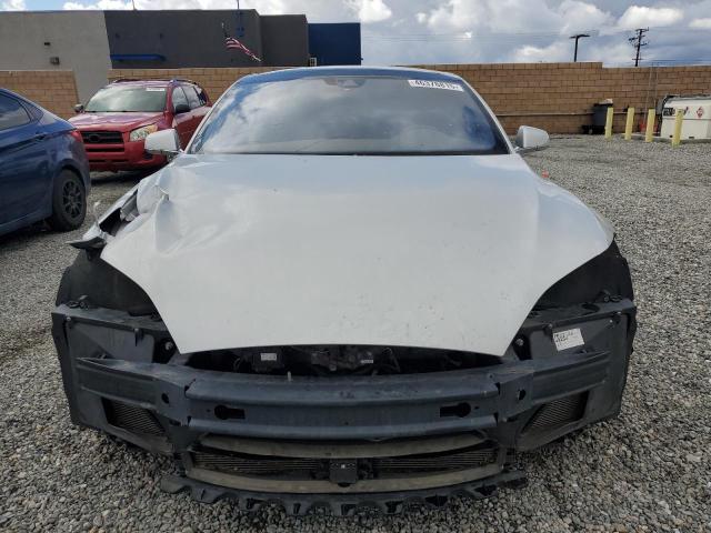 5YJSA1E20FF116265 - 2015 TESLA MODEL S 银色 照片 5