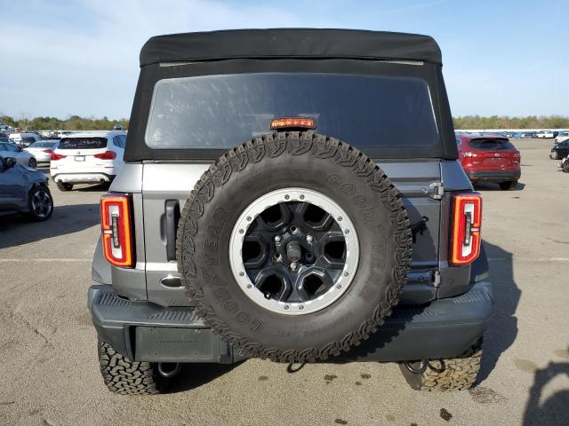 1FMEE5DP3MLA88389 - 2021 FORD BRONCO BASE GRAY photo 6