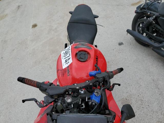 JKAEXEC139DA25772 - 2009 KAWASAKI EX650 C 红色 照片 5