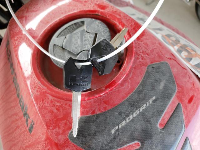 JKAEXEC139DA25772 - 2009 KAWASAKI EX650 C 红色 照片 8