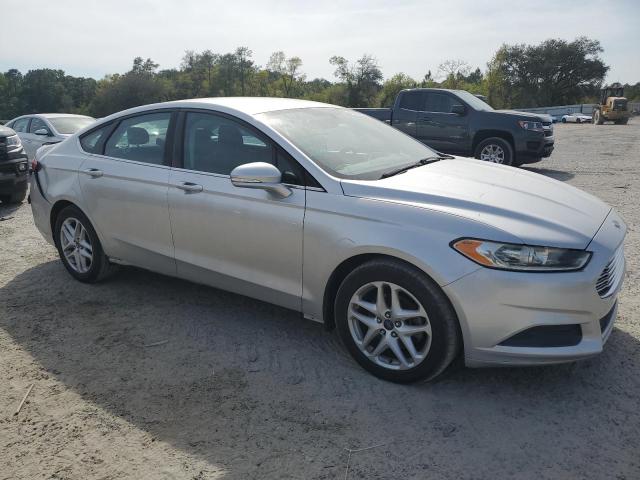 3FA6P0H76DR384238 - 2013 FORD FUSION SE SILVER photo 4