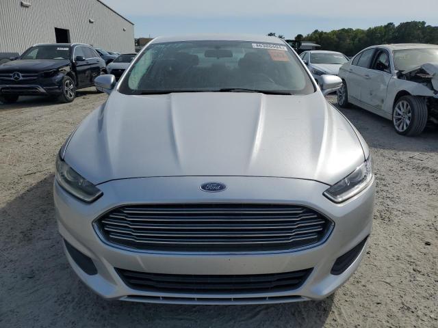 3FA6P0H76DR384238 - 2013 FORD FUSION SE SILVER photo 5