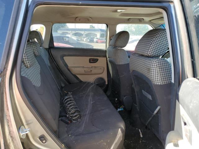 KNDJT2A20A7032916 - 2010 KIA SOUL + GRAY photo 10