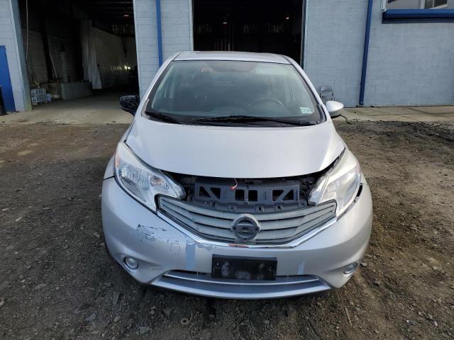 3N1CE2CP1GL359280 - 2016 NISSAN VERSA NOTE S SILVER photo 5