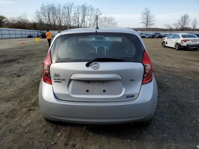 3N1CE2CP1GL359280 - 2016 NISSAN VERSA NOTE S SILVER photo 6