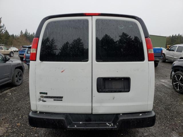 1GCWGFBA2B1150770 - 2011 CHEVROLET EXPRESS G2 WHITE photo 6